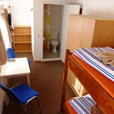 Wohnschiffe Severa Hotel Rostock Exterior foto