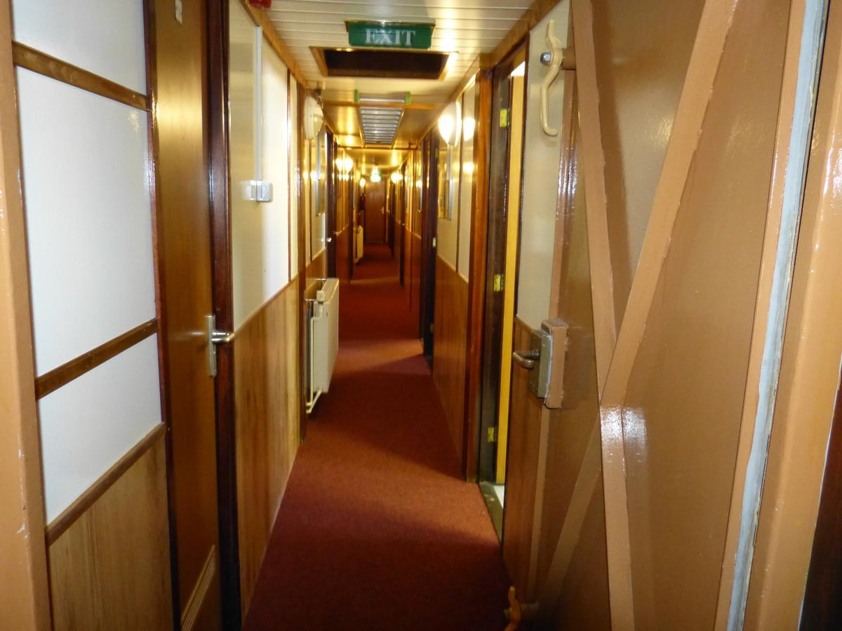 Wohnschiffe Severa Hotel Rostock Exterior foto